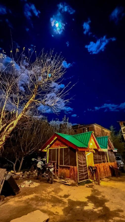 Yolo Backpackers - Manali 호스텔 외부 사진