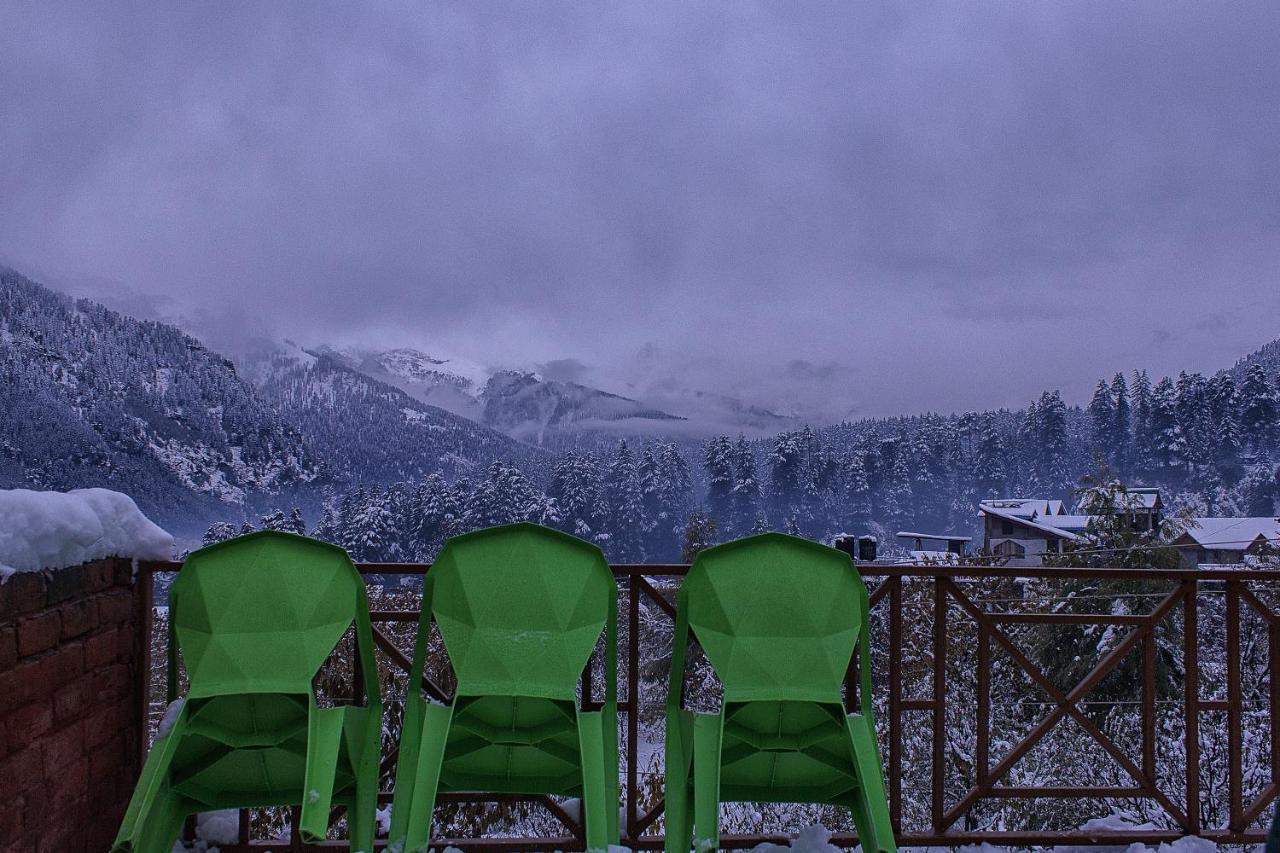 Yolo Backpackers - Manali 호스텔 외부 사진